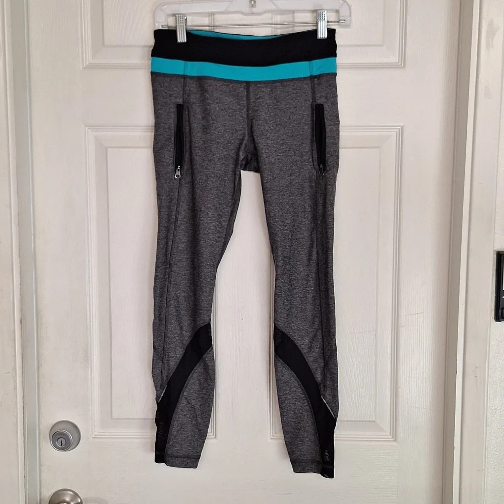 Lululemon 8 Inspire Tight II Mesh Heather Black Blue Tropics Women's Sz 6
